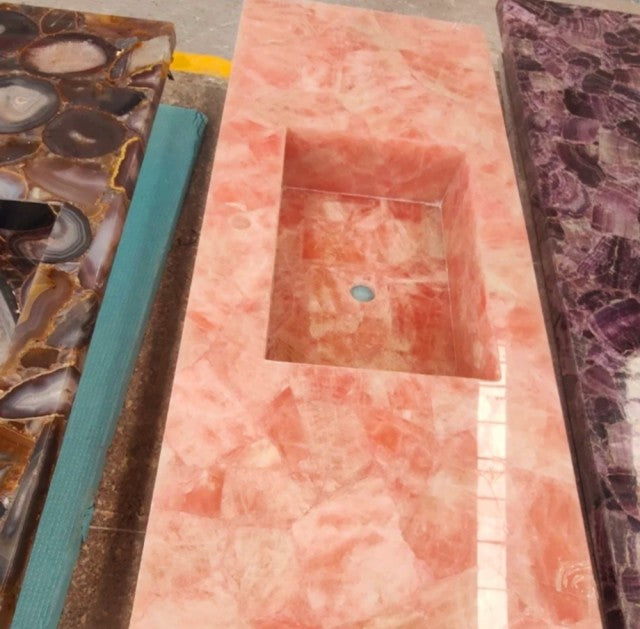 Luksuriøse Gemstone Design Toppplater m/vask i forskjellige stentyper, størrelser ( lages etter mål )