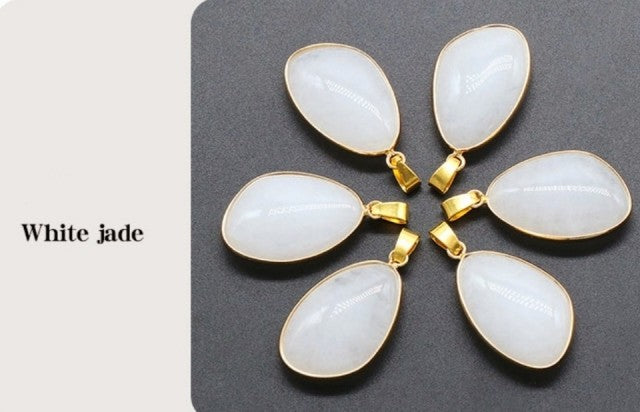 Nye, vakre White Jade Stone Designkjeder, Gold Electroplated - 30x20mm Tear Drop Design