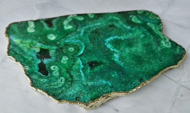 Vakker, hÅndlaget XL ( 28x18cm ) Grønn Agat Coaster decorskive med gullbelagt kant fra India