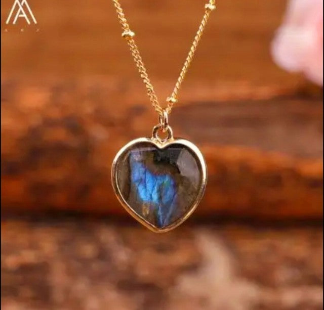 Small Hearts Designkjede 16x16mm - Gold Electroplated - Labradorite