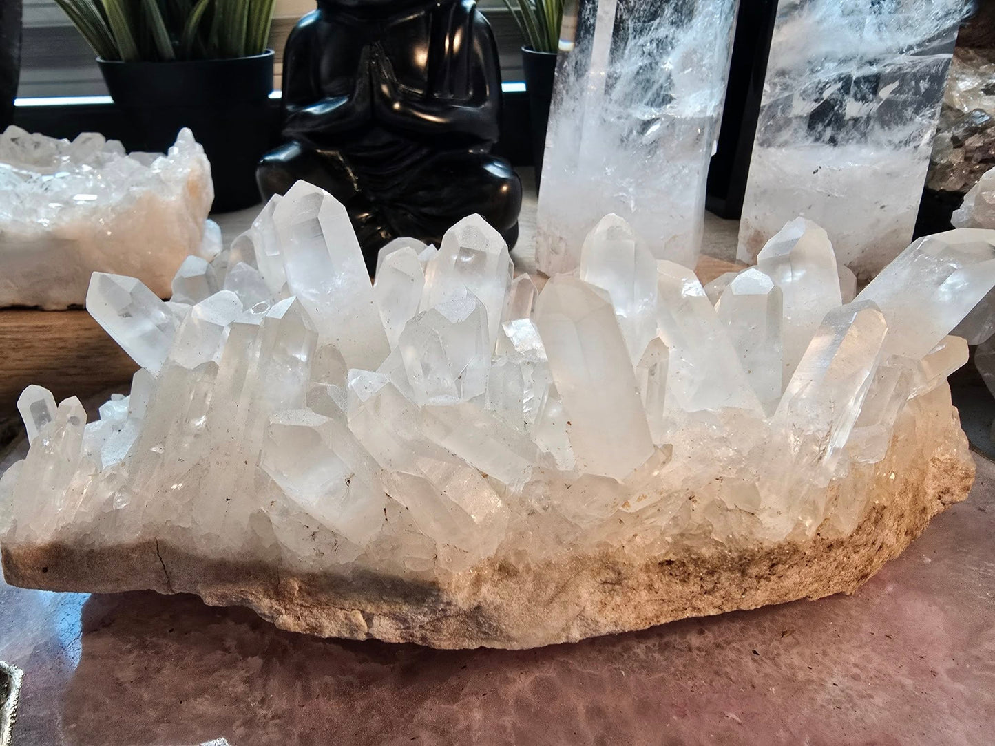 Supervakkert Madagascar Quartz Cluster, ca. 2kg . 20x10cm