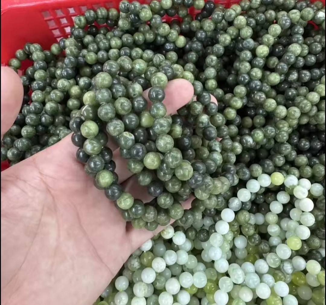 Enkelt og fleksibelt steinarmbånd, Mørk Grønn JADE, 8mm