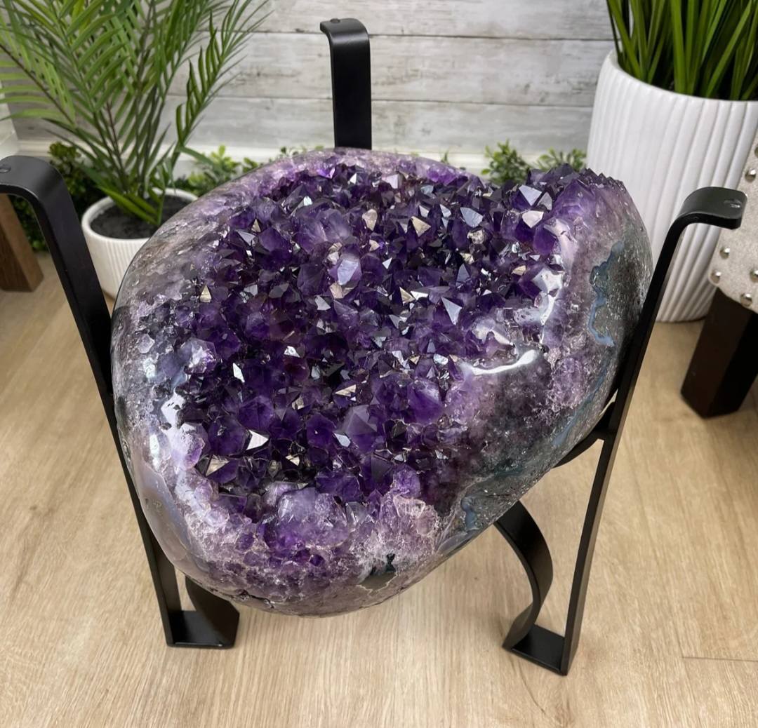Extra Plus Brazilian Amethyst Geode SOFA Table Metal Frame Table w/Druzy big Cluster, ca. 35kg m/ramme - 40x30x20cm Stone
