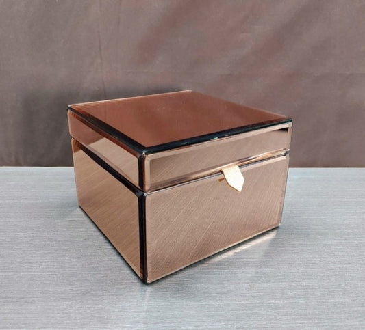 Exclusiv og stor Jewelry Box i Rose Gold fasettslipt glass ( Todelt 17.5x12.5cm )