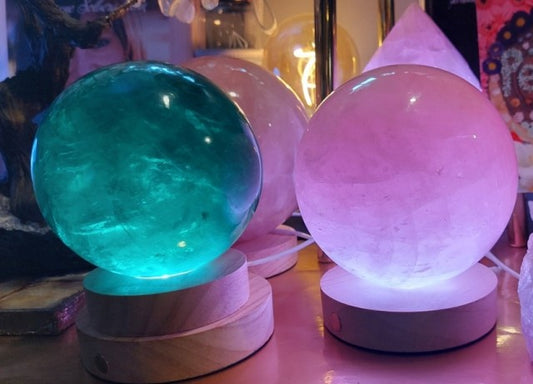 Exclusive Duo XL Sphere Pack 3.5 kg ( Rose Quartz + Green Fluorite ) inkl. trebase med ledlys og remote control