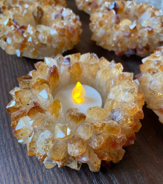 Kampanje / HÅndlaget Brazilian CITRINE Quartz ClusterpointTelys krystalldekorasjon, ca. 10-11cm - 400gram