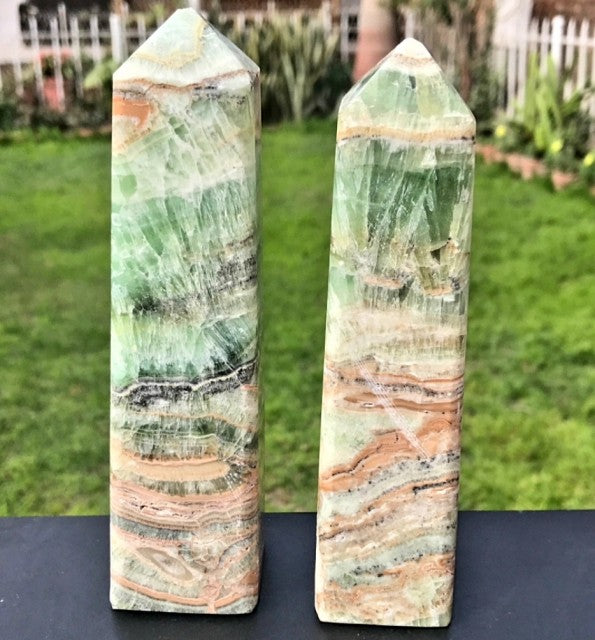 Kiwi Calcite TÅrnkrystall, 15cm