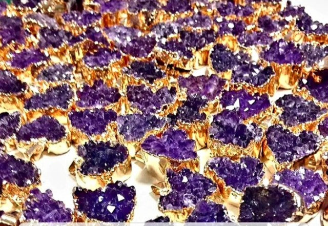 Vakre, Large ca. 30mm Druzy Brazil Ametyst Hjerteanheng Gold Electroplated med kjede..