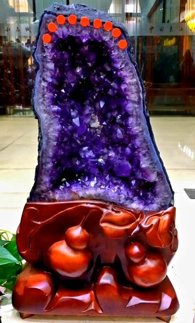 Supervakker AAA High Quality Uruguay Ametyst Geode Size 58 * 29cm, weight 28.8kg, including base