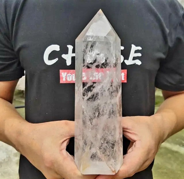 XBig Clear Quartz Towers  - High Quality, ca. 25 - 30cm, 2.5 - 3kg, Wide