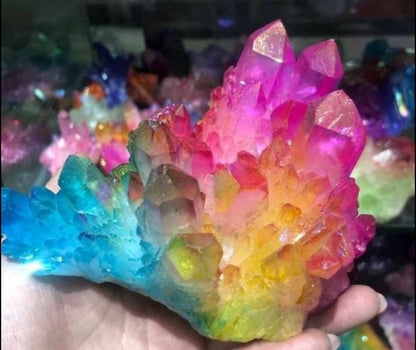 Trendy Aura Quartz Rainbow Clustre , Mixed Color, behandlet naturlig Quartz, Xlarge 900 - 1000 Gram