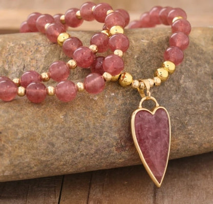 NYE FASHION CRYSTAL RED STRAWBERRY QUARTZ KJEDER m/ LONG HEART ANHENG
