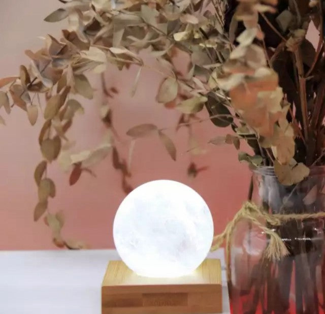 Kvartslamper i kuledesign, Selenitt, Klar Kvarts og Rosenkvarts, 50 mm, Bambus Led lysbase