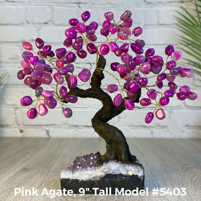 Vakre og eksklusive Feng Shui - Bonsai Lykketrær m/ ekte krystaller og Ametyst Clusterfot, 22cm høy, Rosa Agat, 2.5kg