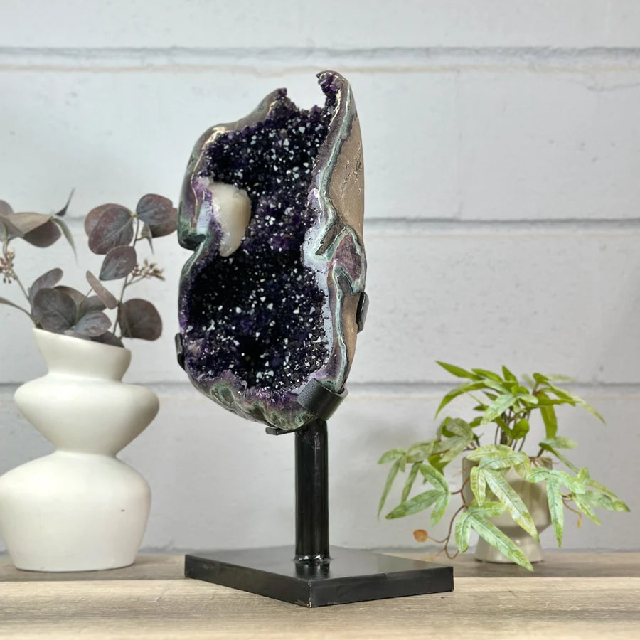 Top Quality Natural Uruguay Amethyt Geode Statemen Piece - MWS3146, 11.5Kg - 47.5 x 24cm