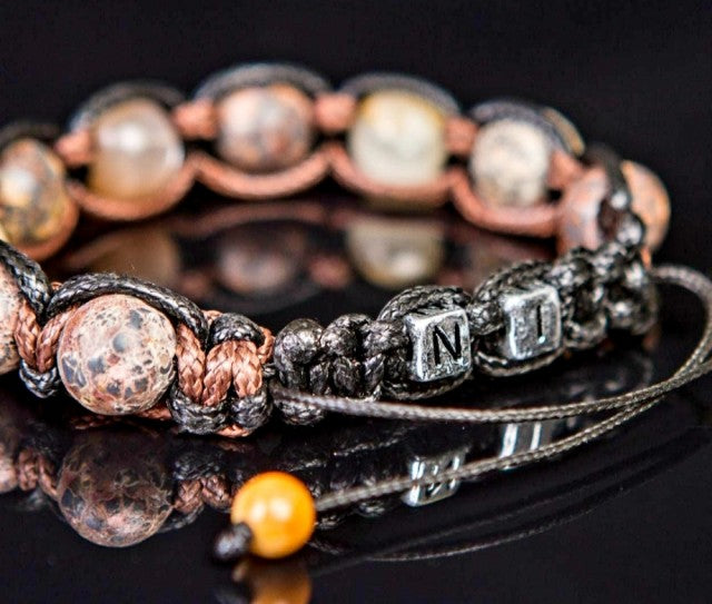Trendy og Exclusivt Shambhala ArmbÅnd ,Adularia Sunstone, Leopard Jasper og marble Onyx  , unisex og justerbare