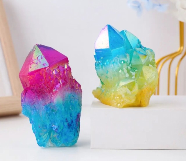 Aura Quartz TÅrnkrystaller mixed color, 6 - 9cm