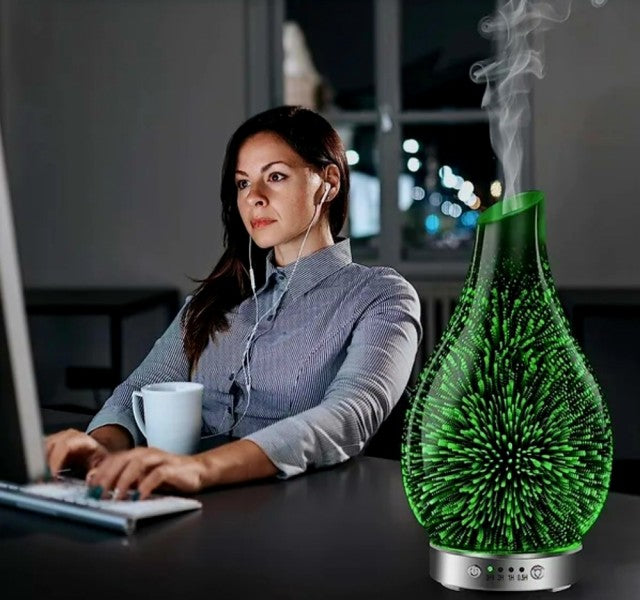 Ny, 2024 "3D Fireworks Diffuser" i håndlaget glass og vasedesign med ledlys i 7 farger , 120ml , remote control