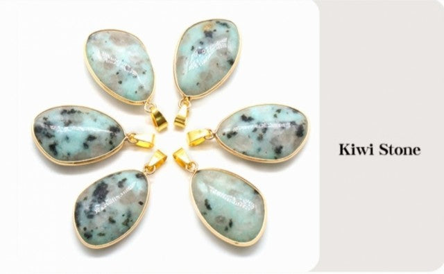 Nye, vakre Kiwi Stone Designkjeder, Gold Electroplated - 30x20mm Tear Drop Design