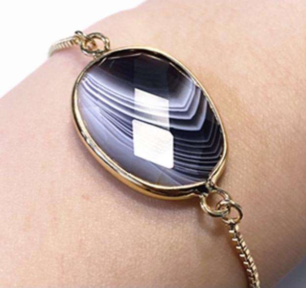 Nye MICCI Design Petit Armbånd, Gold Electroplated m/justerbar lenke, oval sten - Lace Agate