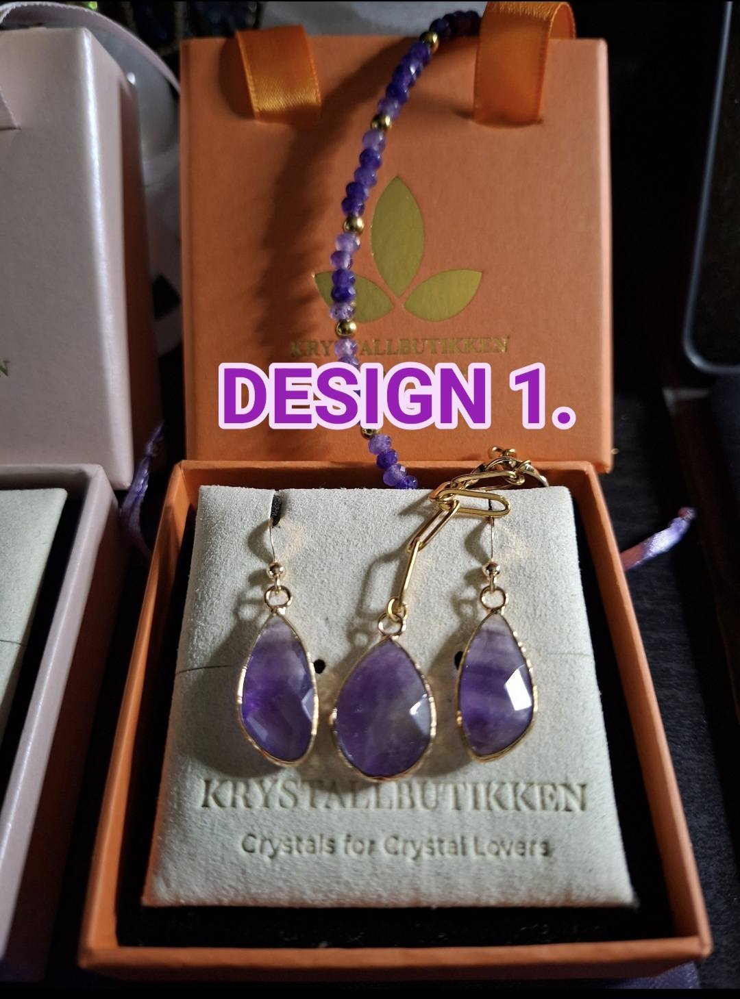 Månedens Gavetips / Ametyst Smykkesett fra MICCI DESIGN ( Kjede + Øredobber + Bonusgave ), Tear Drop Stendesign, Gold Electroplated !