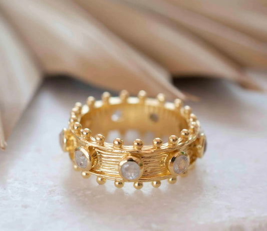 Ny & Trendy Mareshia Design 18K Goldplated Ring - med Moonstones