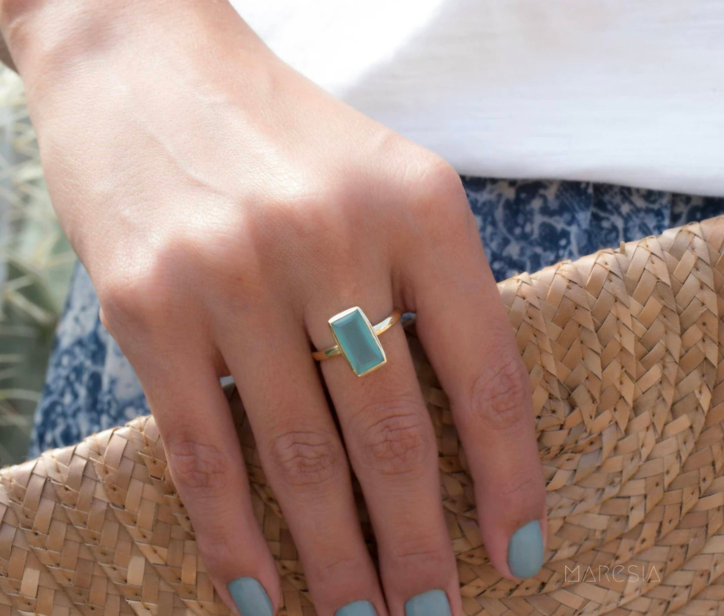 Ny & Trendy 18K Goldplated Ring - Aqua Chalsedony sten