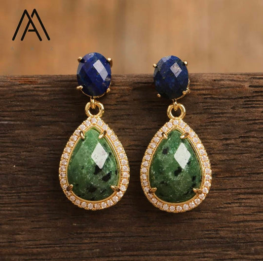 Nye Classic Drop Earring Design, Gold Electroplated, Lapis og Ziosite