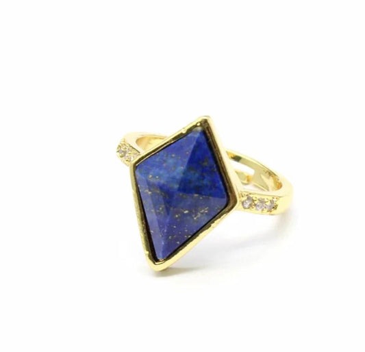 Nye MICCI Design Natural Triangel Lapis Lazuli  Stone Ring, 18K Goldplated, one size - justerbar