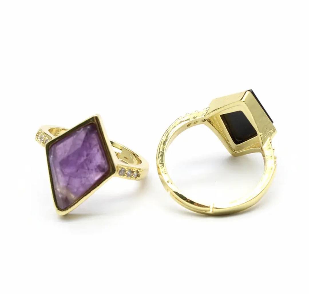 Nye MICCI Design Natural Triangel Ametyst Quartz Stone Ring, 18K Goldplated, one size - justerbar