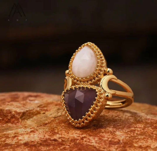 Nye MICCI Design Natural Two Stone Rings, 18K Goldplated, one size - justerbar, Ametyst og Moonstone