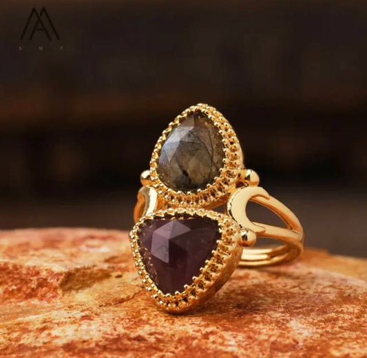 Nye MICCI Design Natural Two Stone Rings, 18K Goldplated, one size - justerbar, Ametyst og Labdradorite
