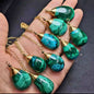 Supervakre AA kvalitet naturlig CHRYSOCOLLA Dråpeanheng Gold plated m/kjede, ca. 25x15mm