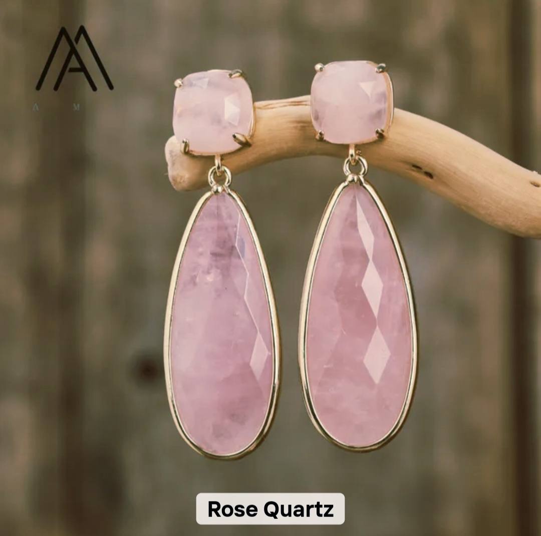 Nye MICCI DESIGN natural Rose Quartz Øredobber, 50x17mm Gold Electroplated