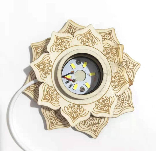 Trebase i Lotus design med hvitt Ledlys til Tårn, Spheres, Decor , Large 10cm m/usb