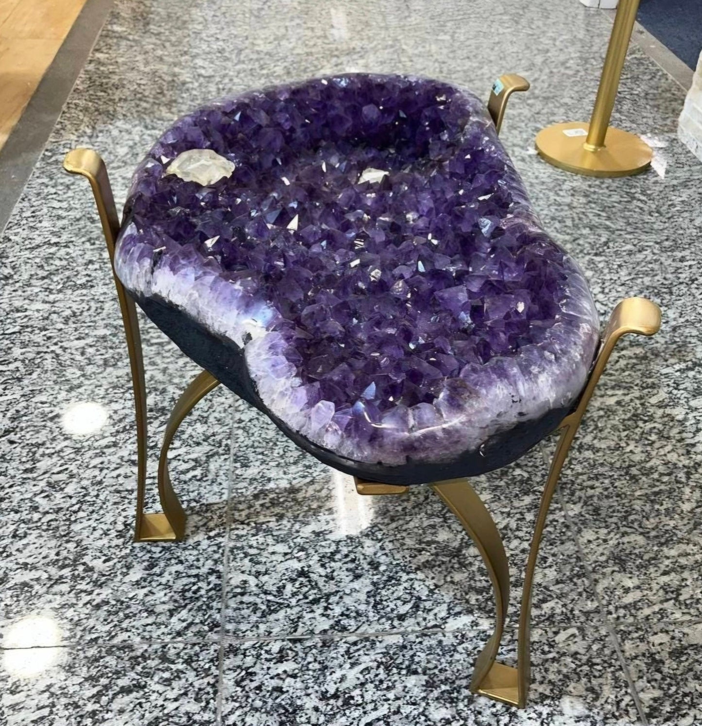 KAMPANJE / Extra Plus Brazilian Amethyst Geode SOFA Table Metal Frame Table w/Druzy big Cluster, ca. 37kg m/ramme - 56x44cm Stone, Høyde 45cm