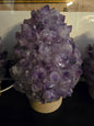 Unik, håndlaget Rå Ametyst BUD Crystal Led Lamp m/trebase og usb, ca. 15x10cm - 800gram, Large Size, vario lys ( Hvit, Purple, Green, Blue )