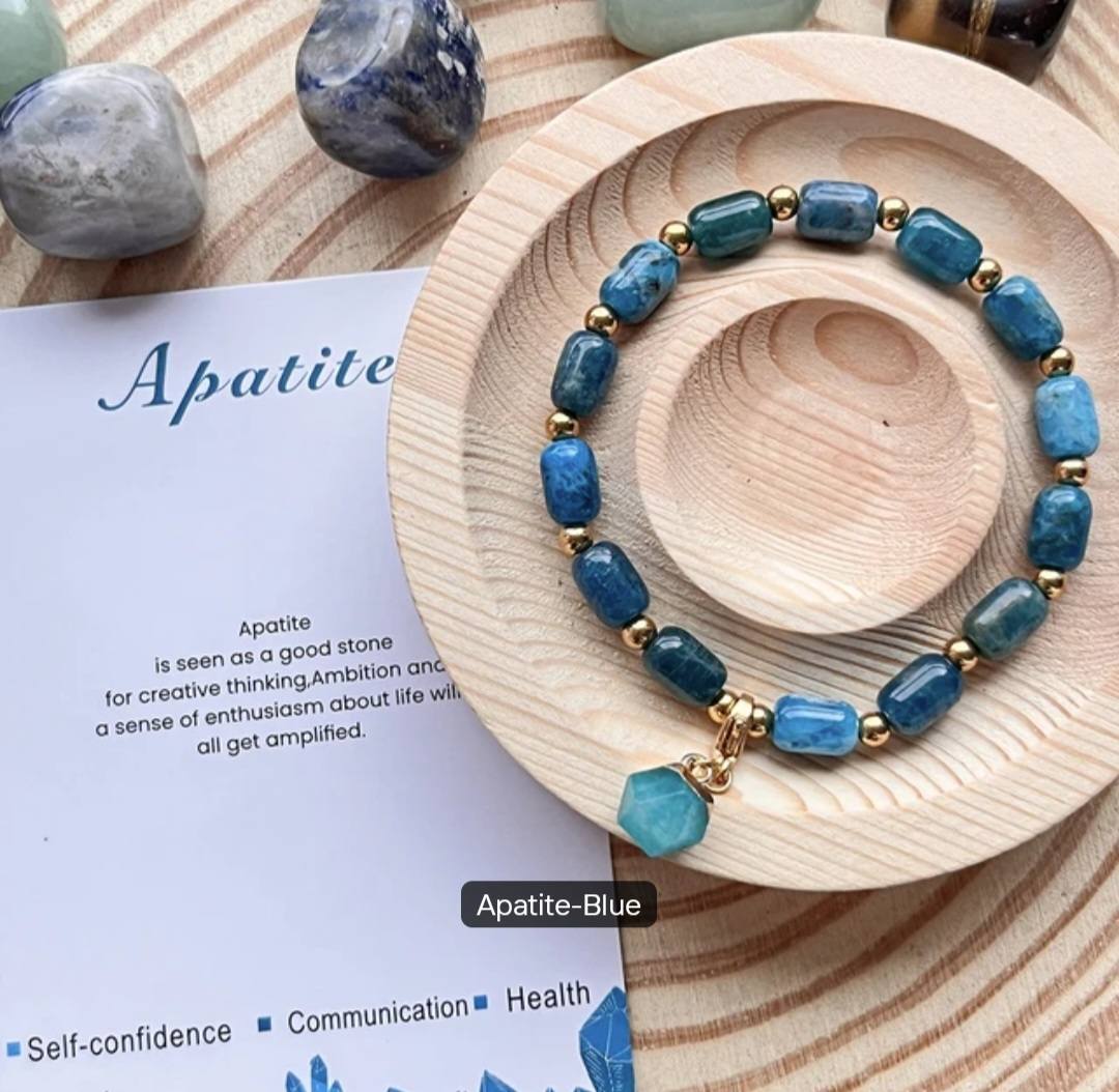 Enkle, fleksible Design Armbånd med naturstener og charms, Apatite