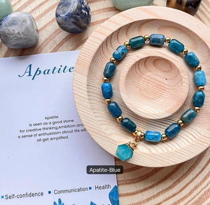 Enkle, fleksible Design Armbånd med naturstener og charms, Apatite