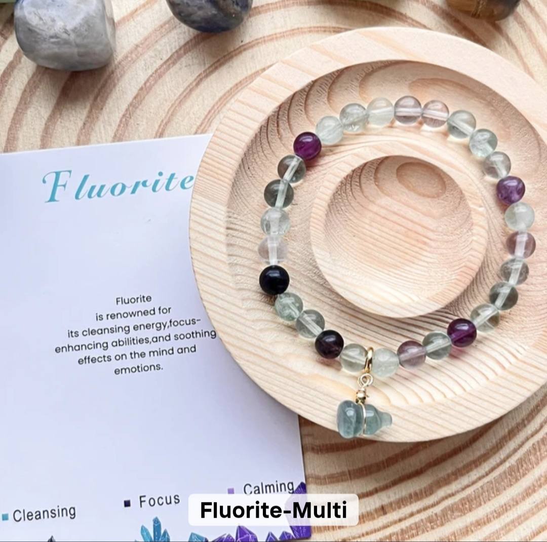 Enkle, fleksible Design Armbånd med naturstener og charms, Rainbow Fluorite