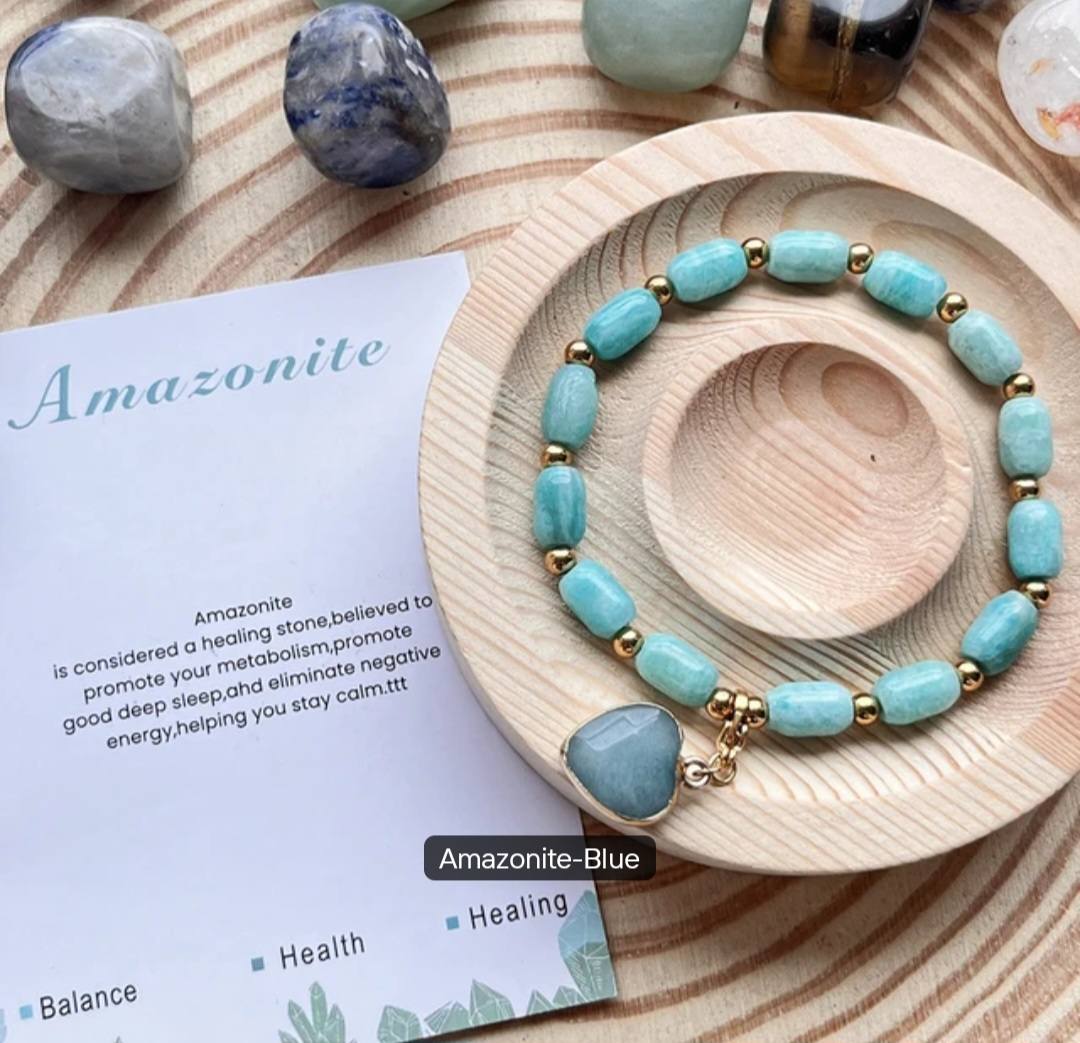 Enkle, fleksible Design Armbånd med naturstener og charms, Amazonite