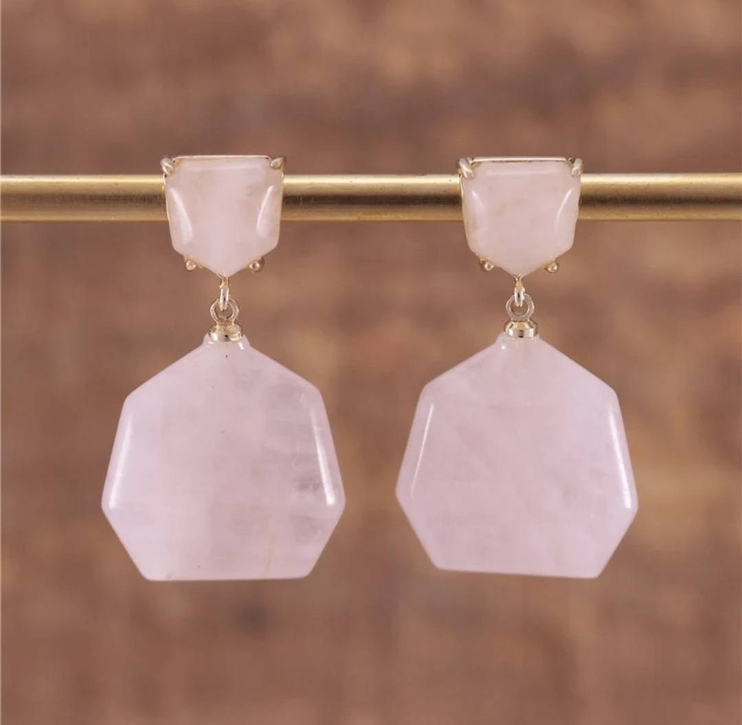 Nye MICCI DESIGN natural Rose Quartz Øredobber, Gold Electroplated