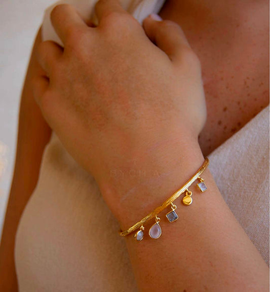 CILA " Emma " Design Armbånd w/, Moonstone, Rose Quartz & Labdradorite, 18K Gold Electroplated