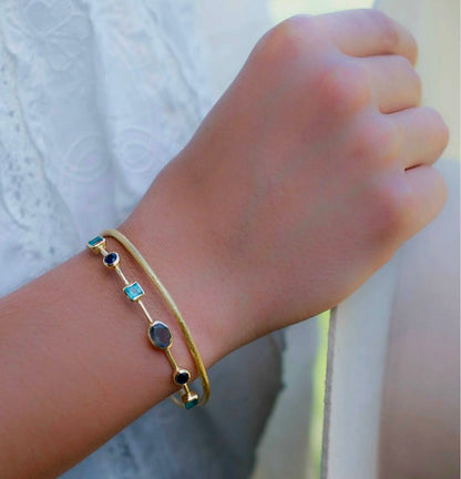 CILA " Kathy " Design Armbånd w/, Labdradorite, Green White JADE, Sapphire Hydro, 18K Gold Electroplated
