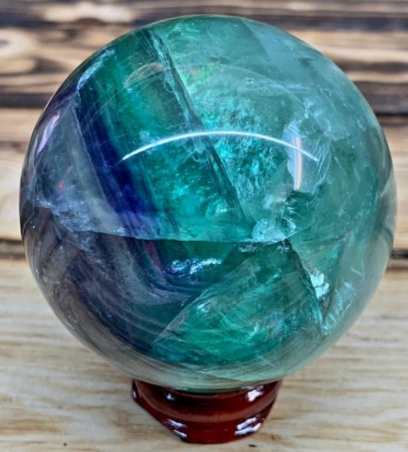 XL Fluorite Rainbow Quartz Sphere , ca. 10cm / 1.3 - 1.5 kg