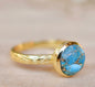 Ny og vakker, håndlaget " Leticia " 18K Goldplated Ring m/ Copper Turquoise, round 8mm