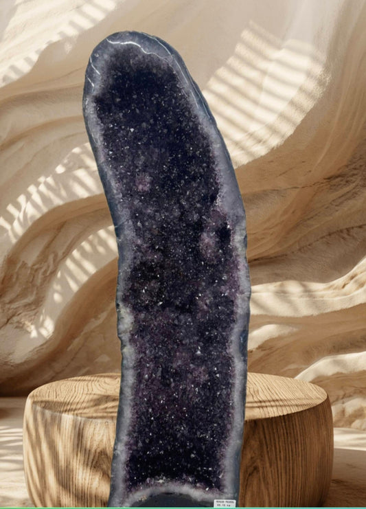 MÅNEDENS UTVALGTE 89cm - 46KG/ Amethyst Geode, Inntil 40% OFF - Premium Queen Grade inkl. Fri Frakt