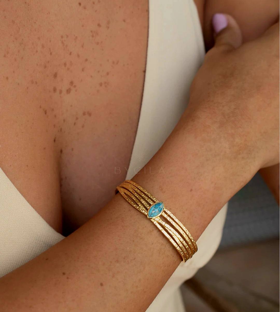 CILA Design Armbånd " model Connie "w/ Labradorite, Gold Electroplated