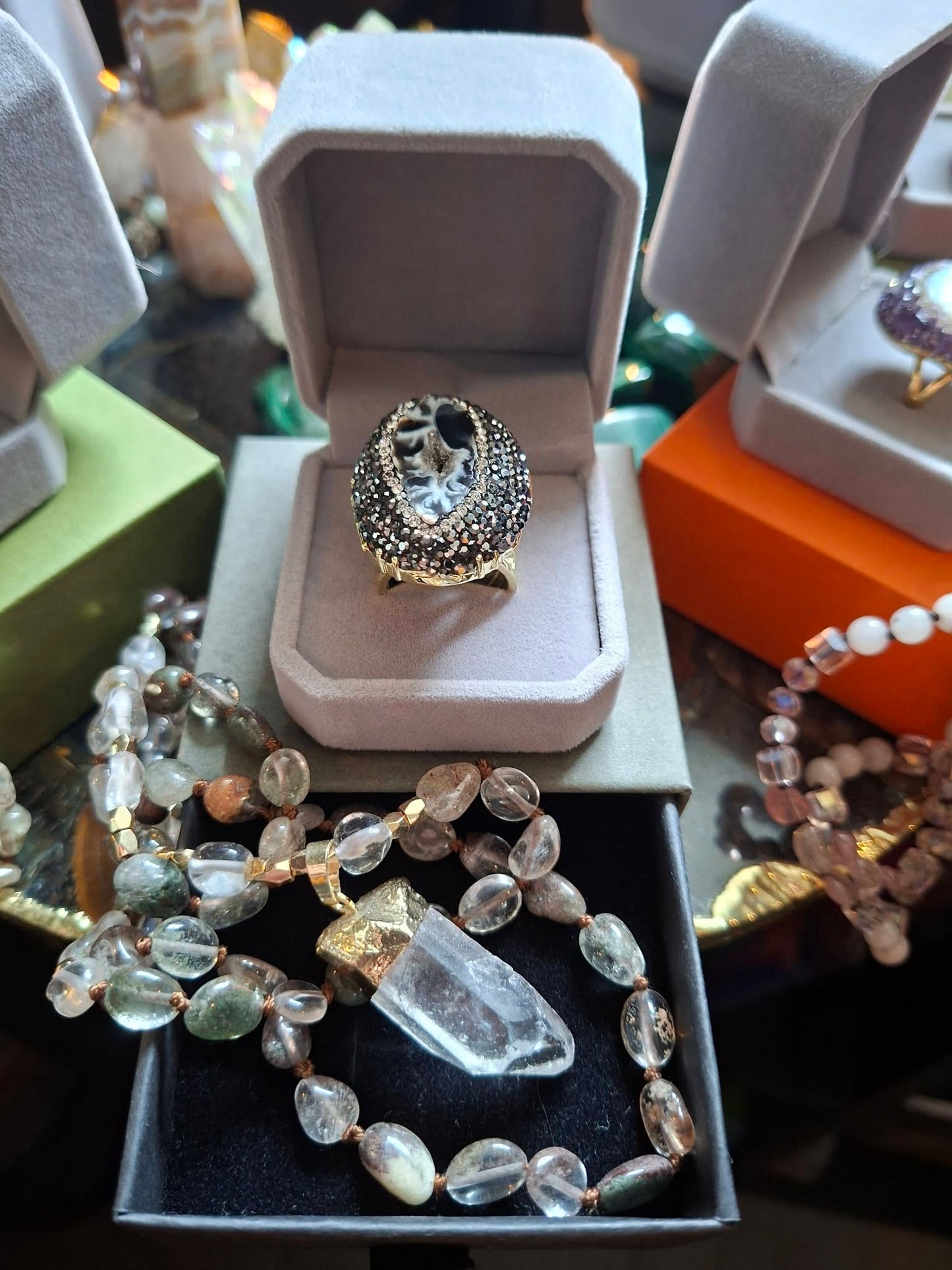 SUMMERDEAL / 2 - 1 Jewelry Set ( Ring + Kjede ) - 6 Design, Gold Eletroplated