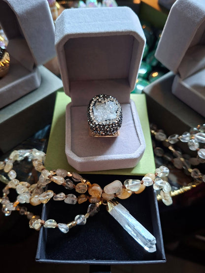 SUMMERDEAL / 2 - 1 Jewelry Set ( Ring + Kjede ) - 6 Design, Gold Eletroplated